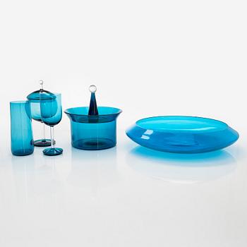 Nanny Still, a 15-piece 'Harlequin' glassware for Riihimäen Lasi Oy.