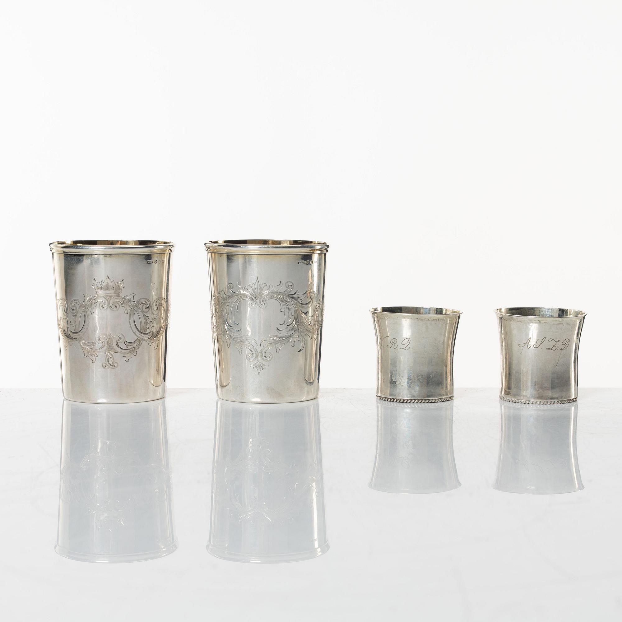 Bägare, ett par snarlika, samt supkoppar, ett par, silver, Sverige 1800-tal.