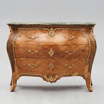 A Swedish Rococo commode by J Noraeus.