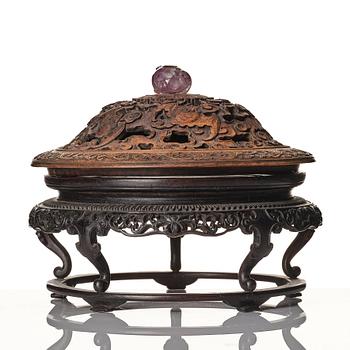 872. A hardwood cover and stand, Qing dynasty.