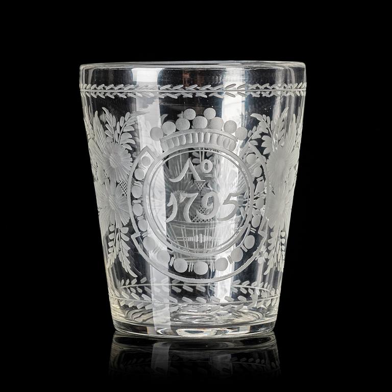 Bägare, glas, troligen Tyskland/Böhmen, daterad 1795.
