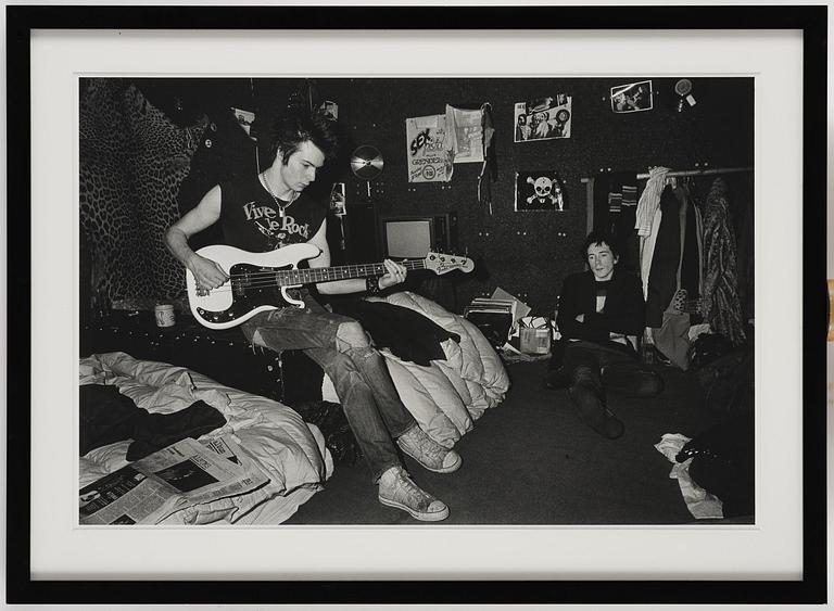 Ulla Lemberg, "Sex Pistols Johnny Rotten & Sid Vicious, Denmark Street, London 1977".