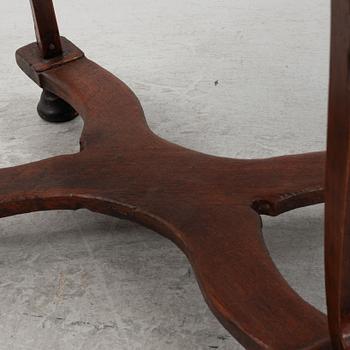 Bord, senbarock, 1700-talets första hälft.