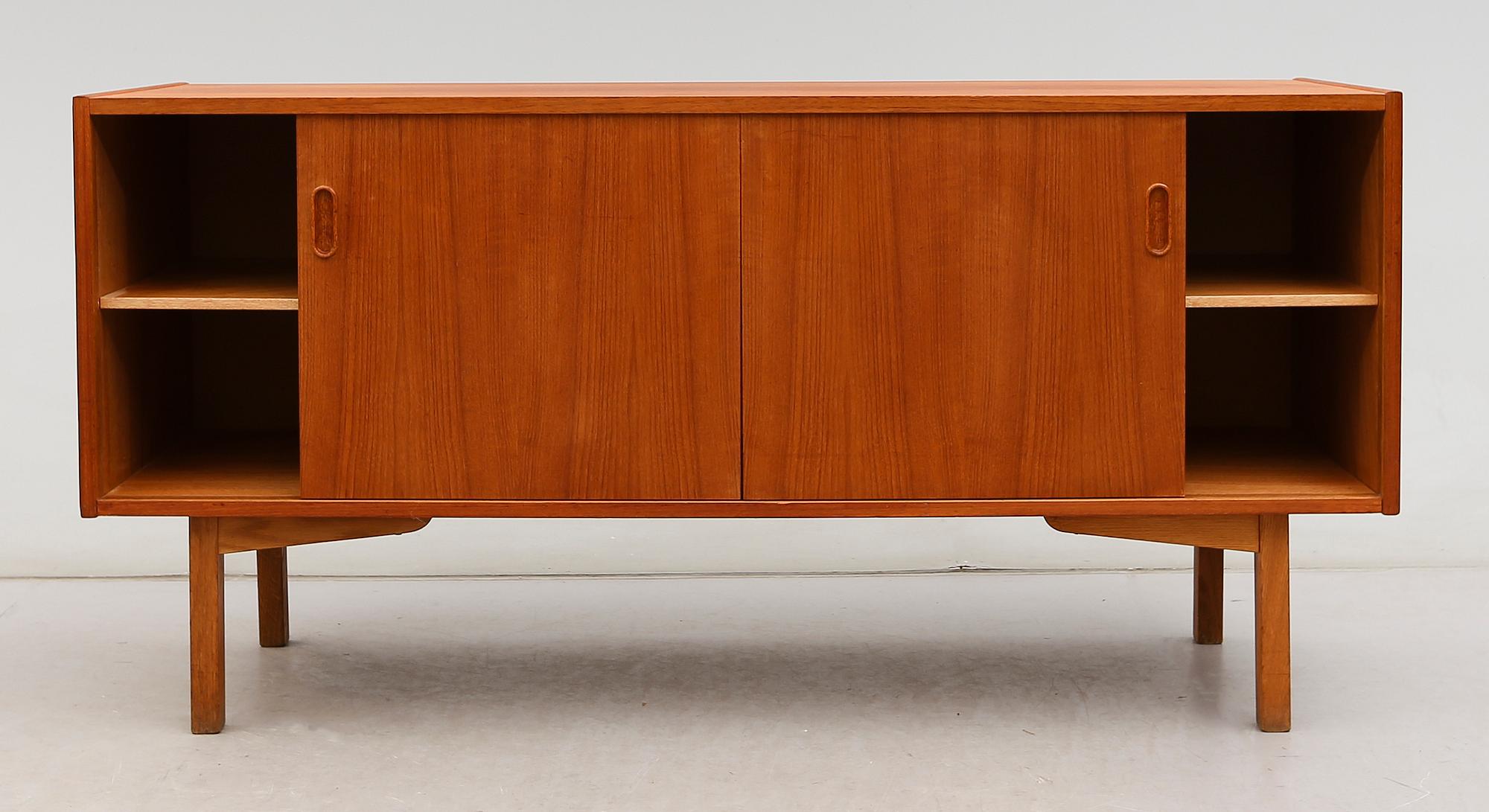 SIDEBOARD, 1900-talets andra hälft.