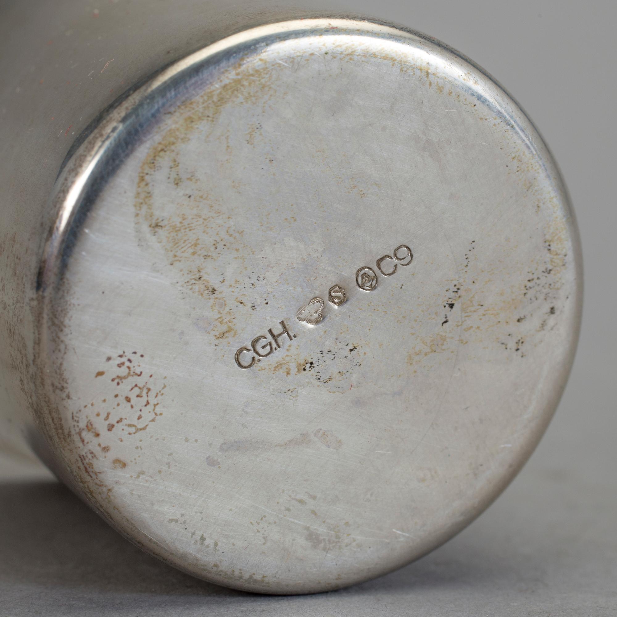 BÄGARE, 6 st, silver, mestadels CG Hallberg, Stockholm, 1953. Vikt ca  146 gram.