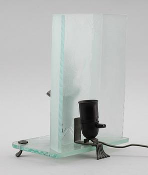 BORDSLAMPA, råglas och patinerad brons, art déco.