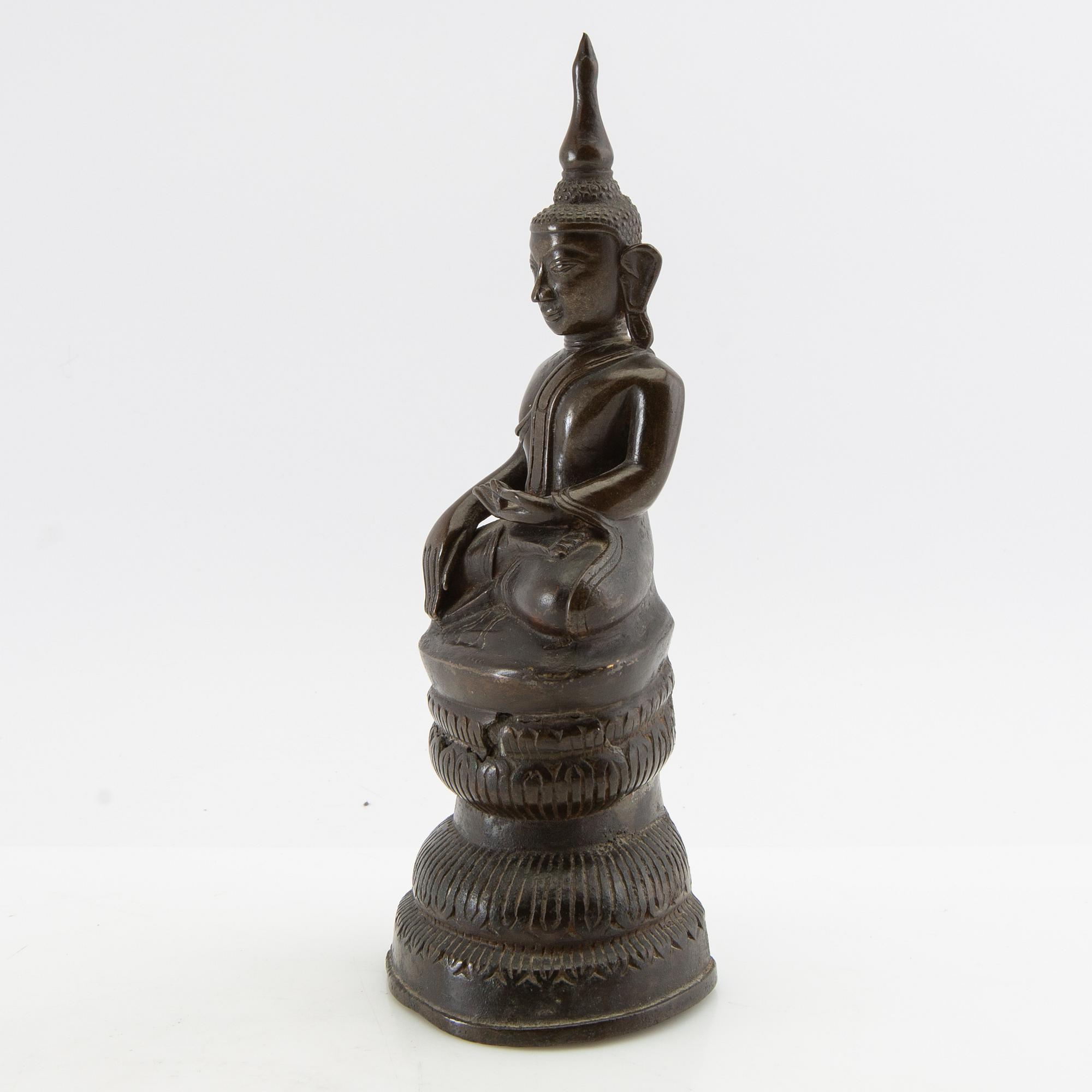 Buddha, bronze. Burma, probably 20th century.