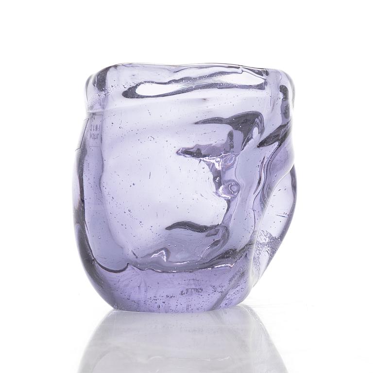 Sini Majuri, Art glass, 'Guksi', signed Sini Majuri. Riihimäki 2025.