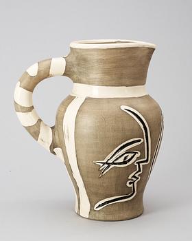 PABLO PICASSO, kanna, "Pichet gravé gris", Madoura, Vallauris, Frankrike 1954.