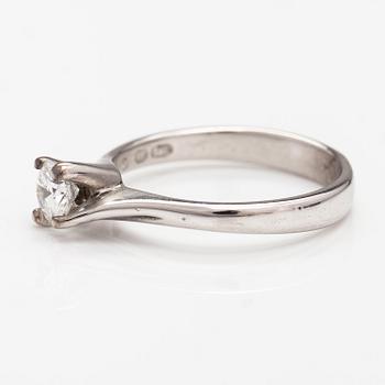 A 14K white gold ring with a diamond ca. 0.41 ct according to engraving.