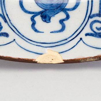 AN 18TH CENTURY FAYENCE PLATE, possibly Delft.