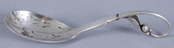 SOCKERSKÅL samt SKED, silver, K. Andersson, 1924 samt Georg Jensen, 1915-1930.