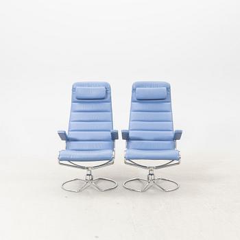 Bruno Mathsson, snurrfåtöljer ett par  "Minister", Mathsson International, formgiven 1986.
