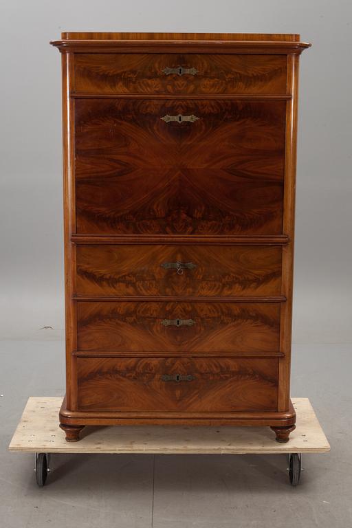 CHIFFONJÉ, 1900-talets början.