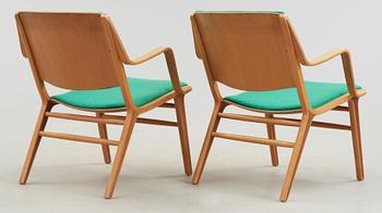 KARMSTOLAR, ett par, "Ax-stolen", Peter Hvidt & Orla Molgaard Nielsen, Fritz Hansen.