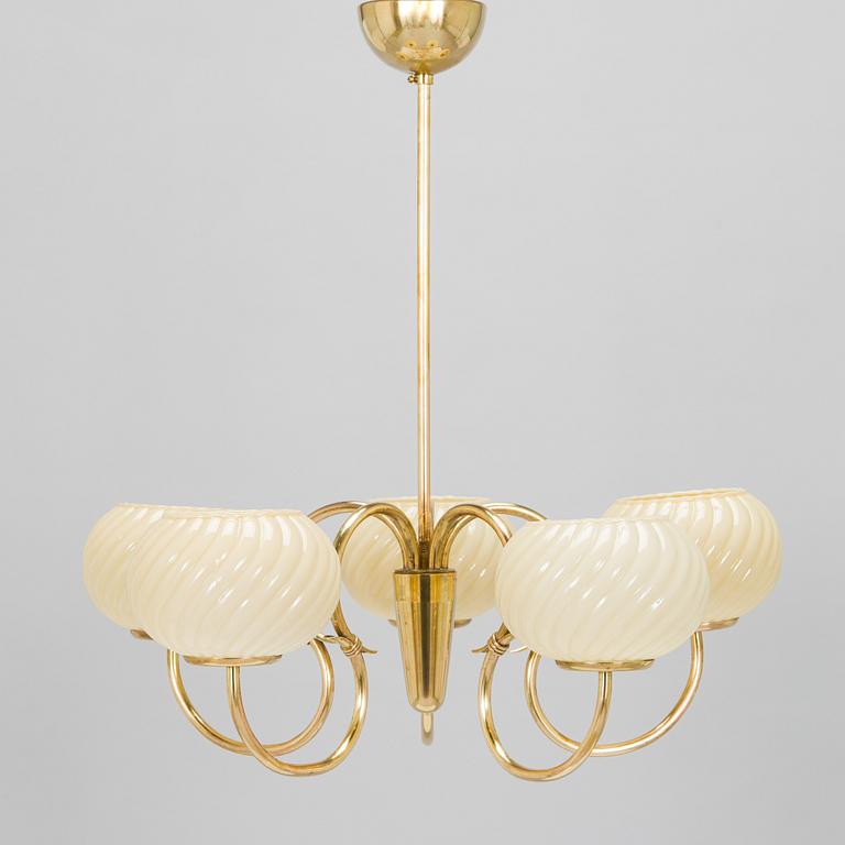 Gunnel Nyman, a mid-20th century , '51132/5' chandelier for Idman.