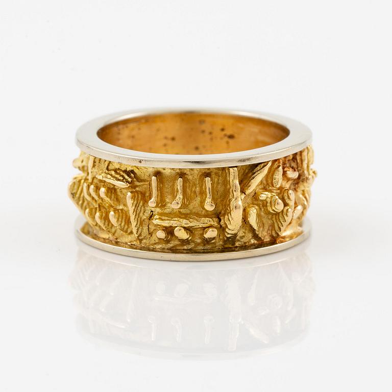 Arnaldo Pomodoro, ring, 18K guld.