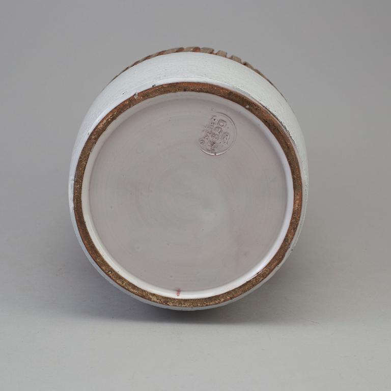 A Mari Simmulson earthenware vase from Upsala Ekeby, 1960s.