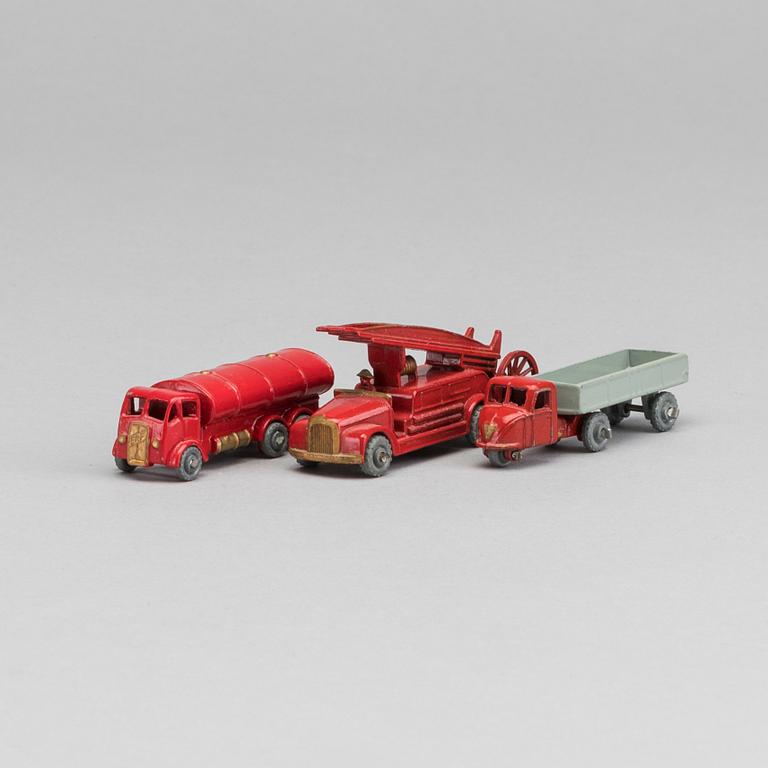 LESNEY MATCHBOX SERIES, 3 cars.