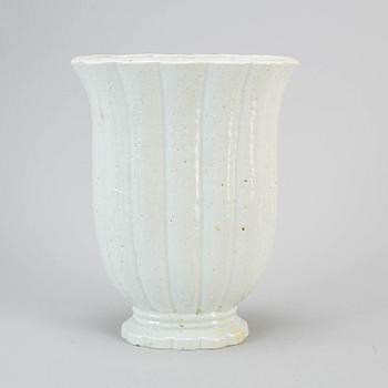 GUNNAR NYLUND, vas, chamotterat stengods, Rörstrand.