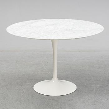 EERO SAARINEN, a marble top 'Tulip' table, Knoll Interational, USA.