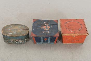 A set of three Swedish painted boxes 18/19th century.