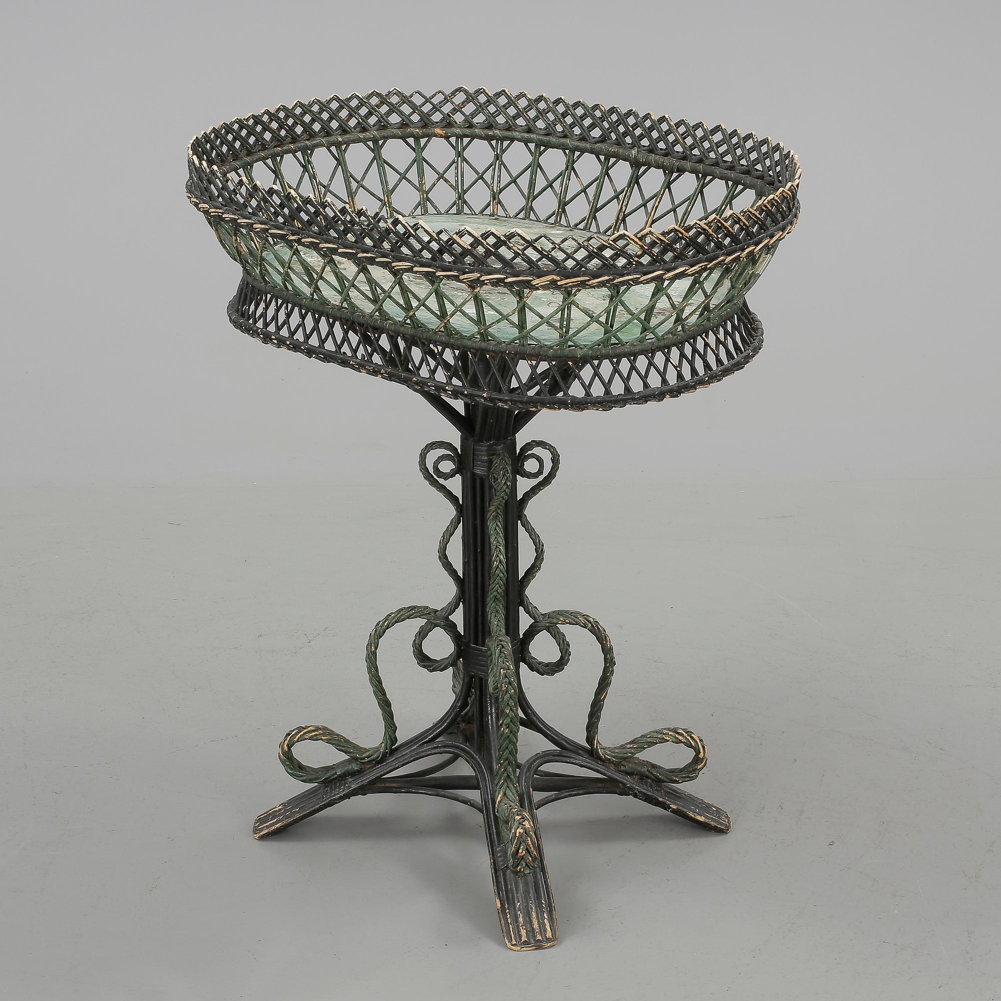 BLOMBORD, korg, omkring sekelskiftet 1800/1900.