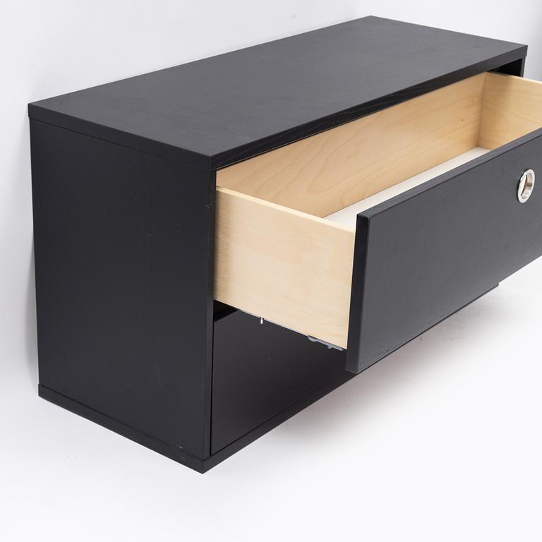 Nils Strinning, hyllsystem, "String".