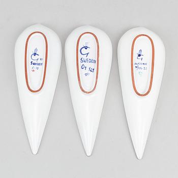 Stig Lindberg, three earthenware dishes, Gustavsberg studio.