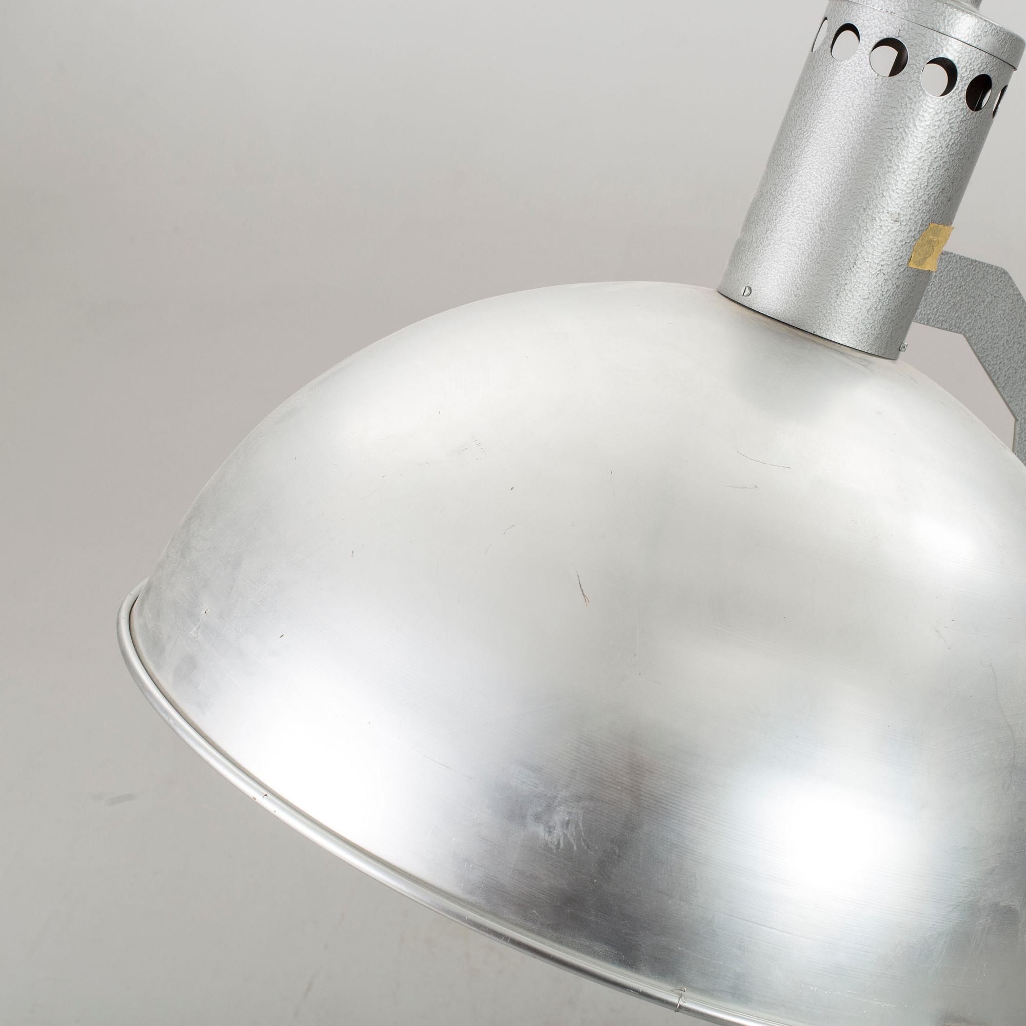 A FLOOR STUDIO LAMP FOBA.