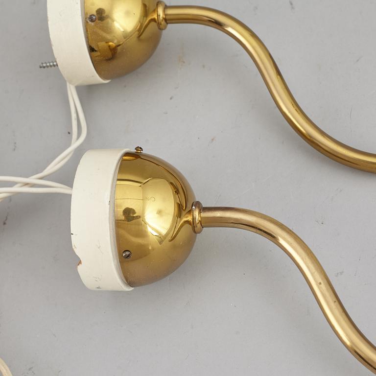 A pair of Josef Frank wall lights, model no 2334, Firma Svenskt Tenn.