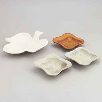 Gunnar Nylund, a stoneware dish and three bowls, Rörstrand, Sweden.