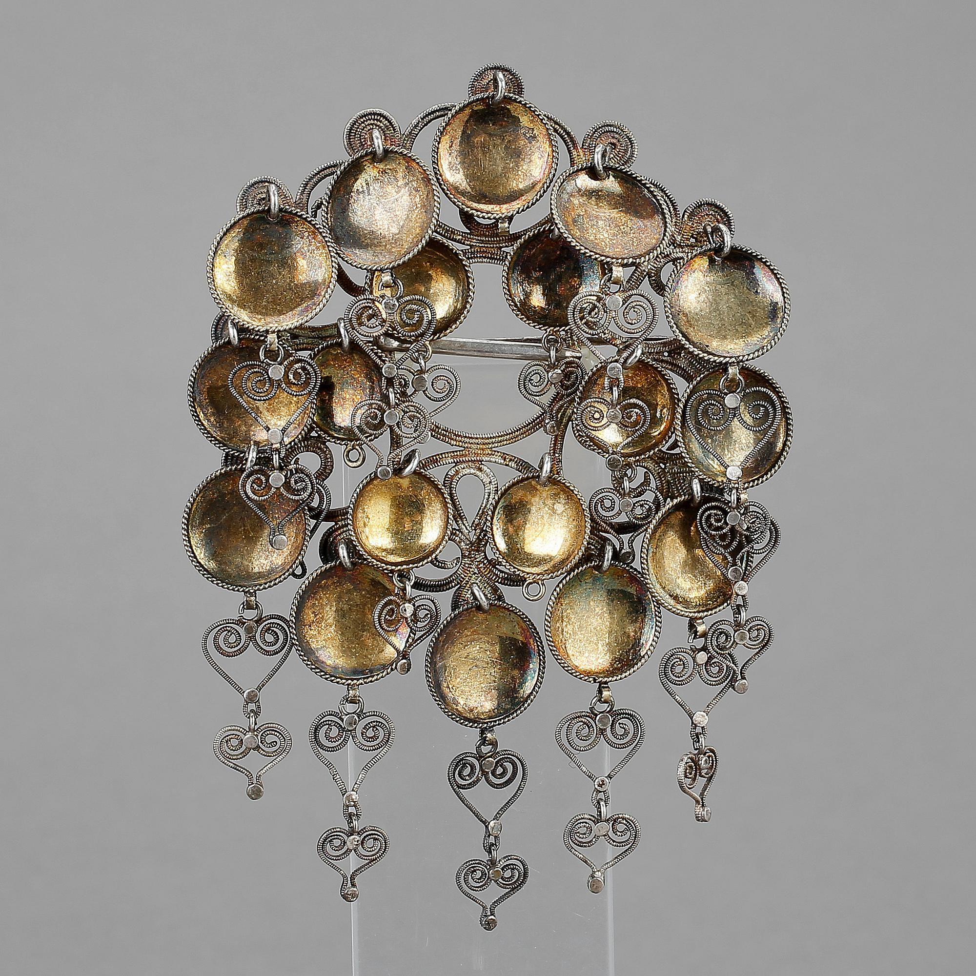 DRÄKTSMYCKE, Silver, möjligen Norge, 1900-talets första hälft, ca 53 g.