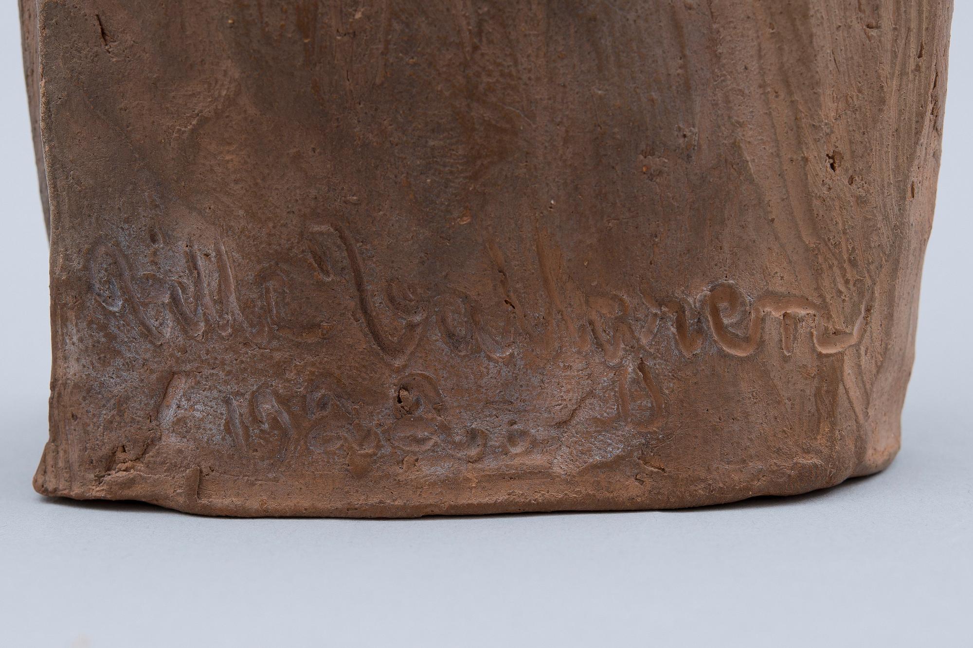 Ville Vallgren, COMFORTING.