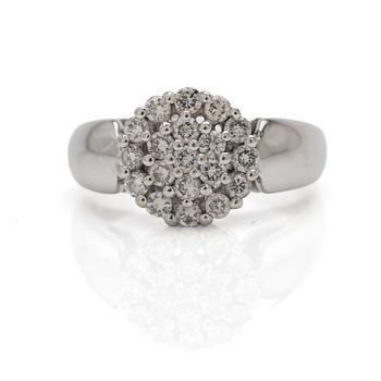 18K white gold ring with diamonds.