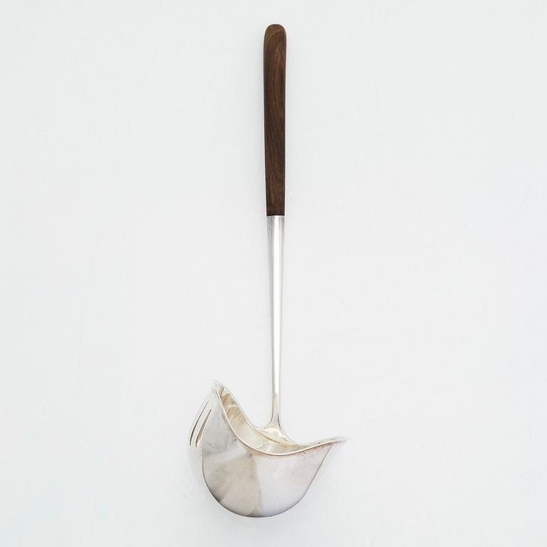 Ole Bent Petersen, a 1950s silver and teak punch ladle, Kultateollisuus, Åbo 1958.