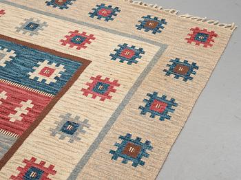 Anna-Greta Sjöqvist, Matta, rölakan, ca 310-312,5 x 202-204 cm, inskription och signerad 19 JB 57 AGS.