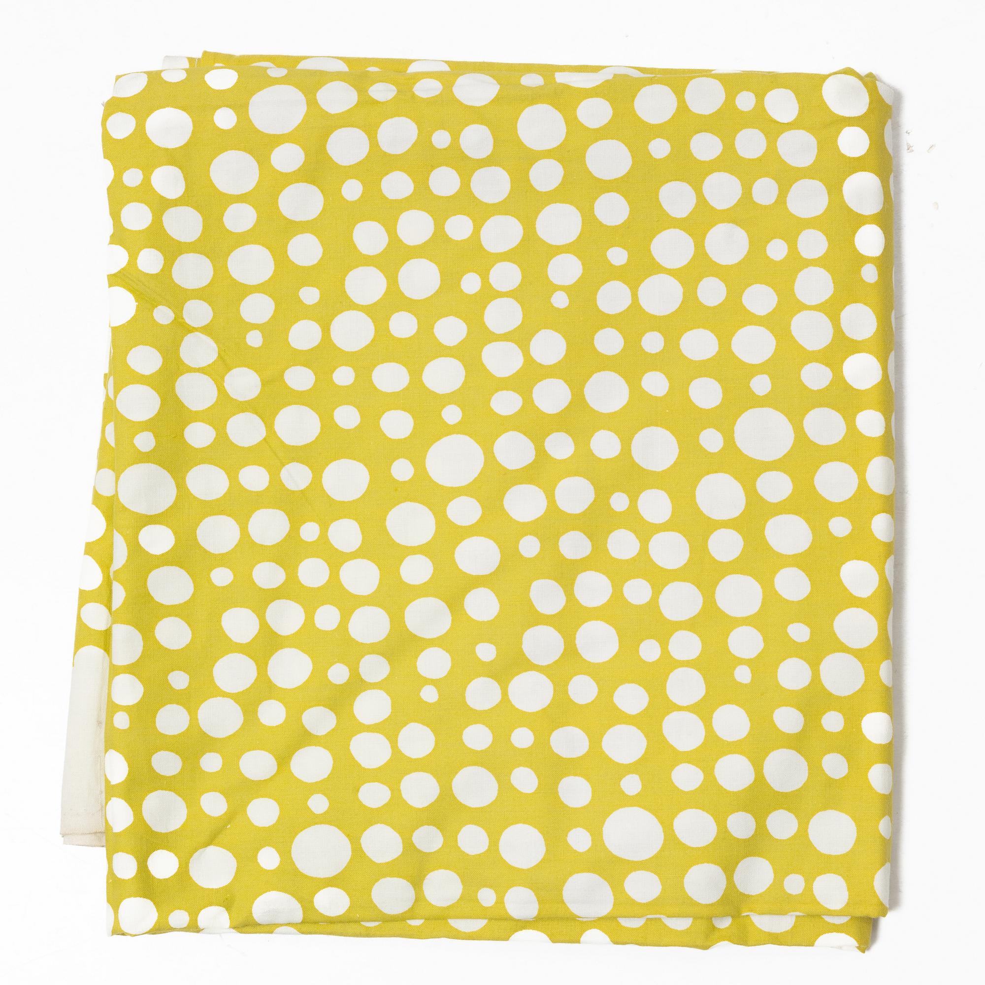 A collection of textiles, as well as a bag, Firm Svenskt Tenn.