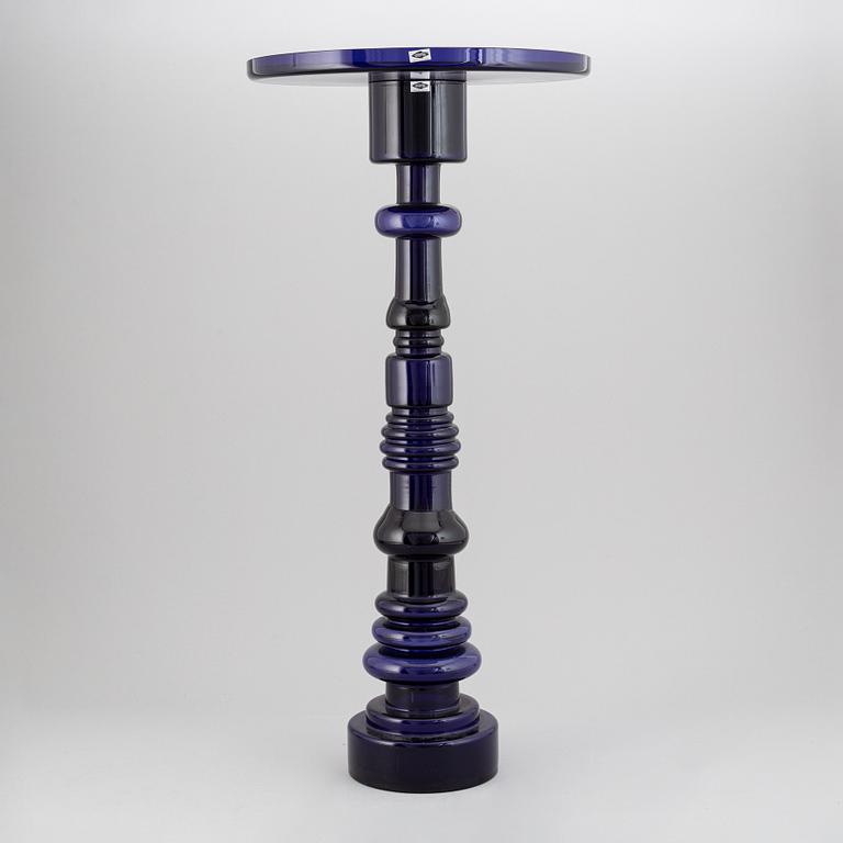 Oiva Toikka, a glass candlestick, Nuutajärvi, Notsjö, Finland 1973.