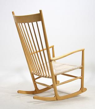 GUNGSTOL, design Hans J Wegner, Danmark.