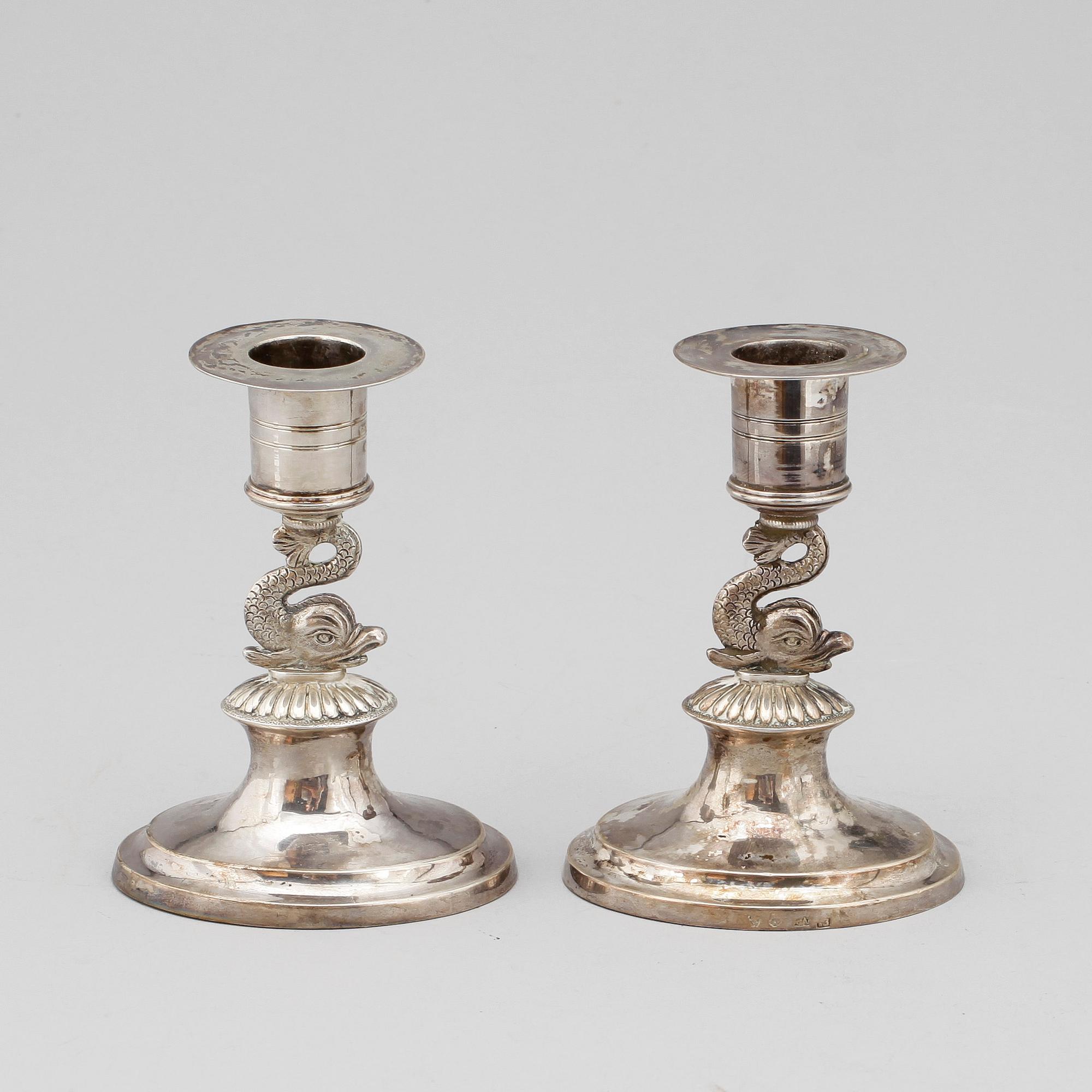 LJUSSTAKAR, ett par, silver, empire, Georg Henrik Åkerberg, Växjö, 1825.