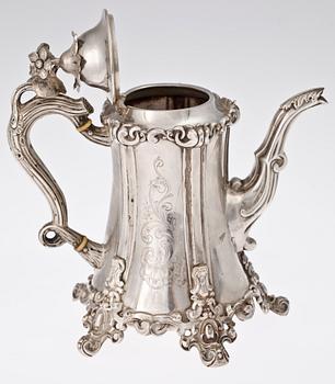 KAFFEKANNA, silver, götisk stil, Christian Hammer, Stockholm 1855, vikt 270g.