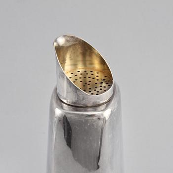 COCKTAILSHAKER, 2 delar, silver, Sparr, Göteborg, 1953. Vikt 414 g.