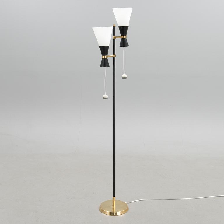 MARIA LINDEMAN, GOLVLAMPA, K10-2, Idman, 1900-talets mitt.