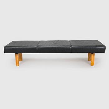Alvar Aalto, a 1960s bench.