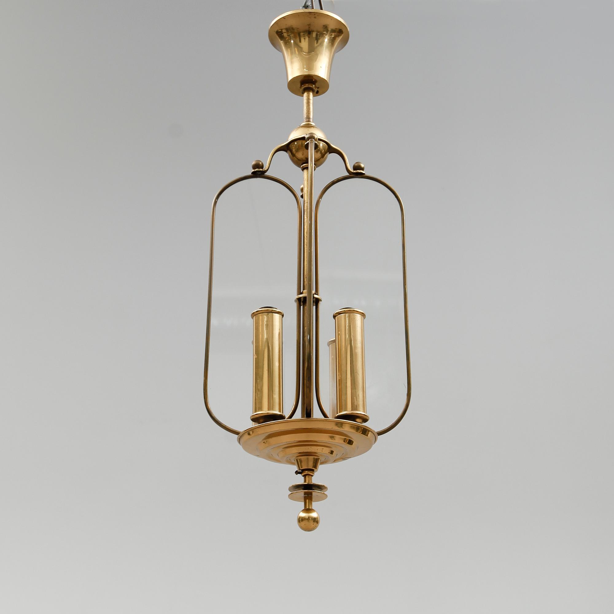 TAKLAMPA, 1900-talets mitt. Höjd 65 cm.