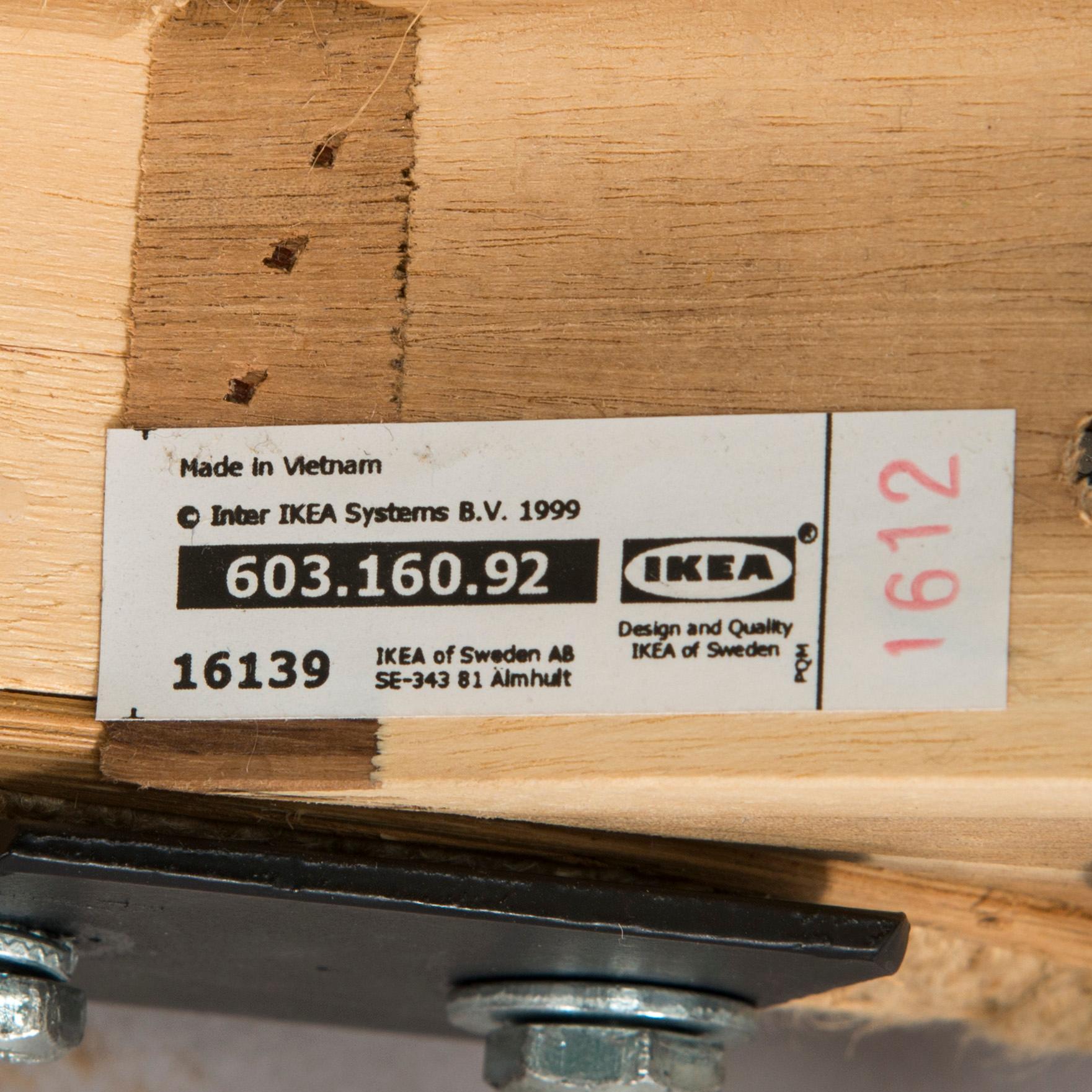 Ilse Crawford, sohva/päiväpeti, "Sinnerlig", IKEA. 2000-luku.