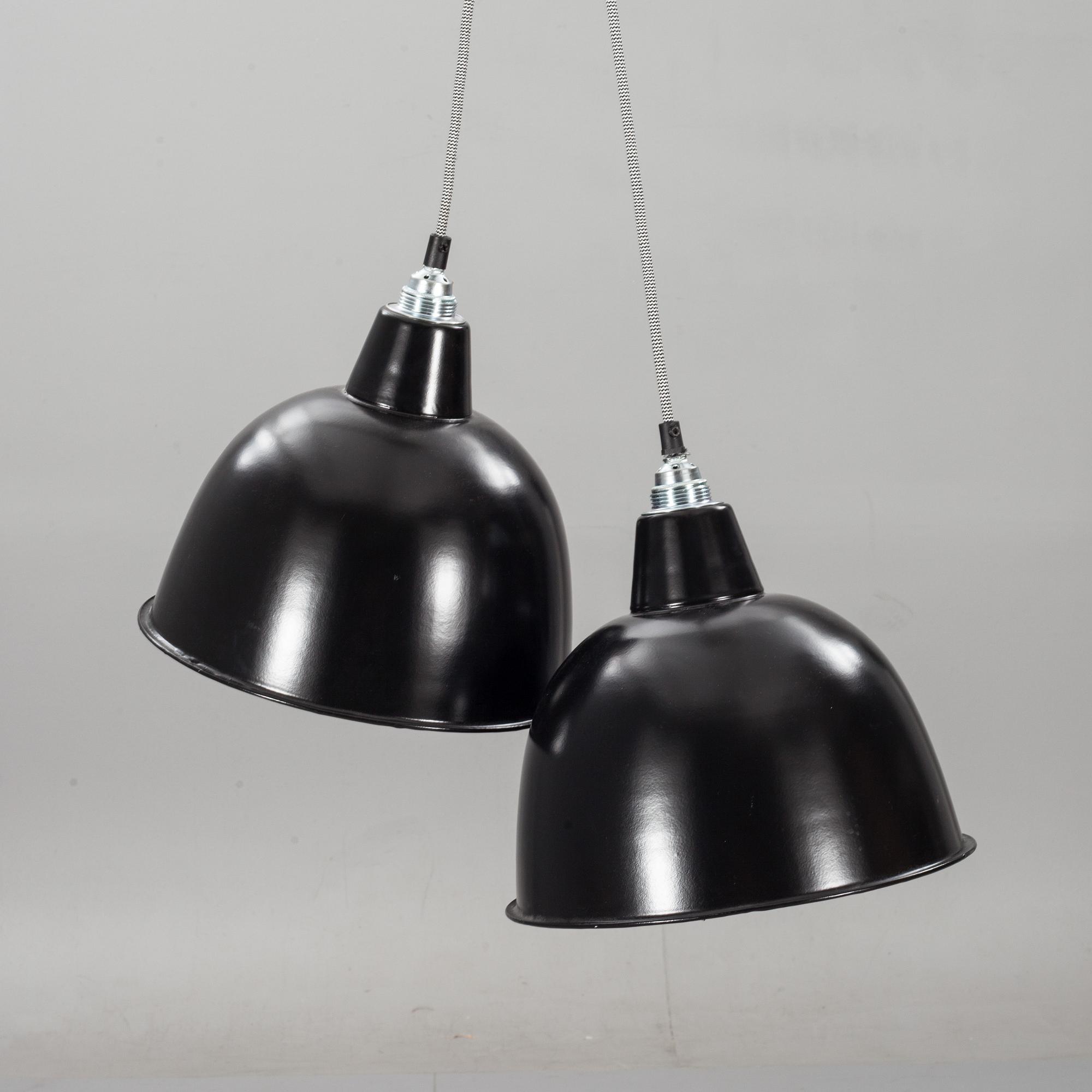 INDUSTRILAMPOR, ett par, 1900-tal.