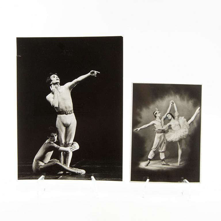 Photographs 2 pcs Rudolf Nureyev.