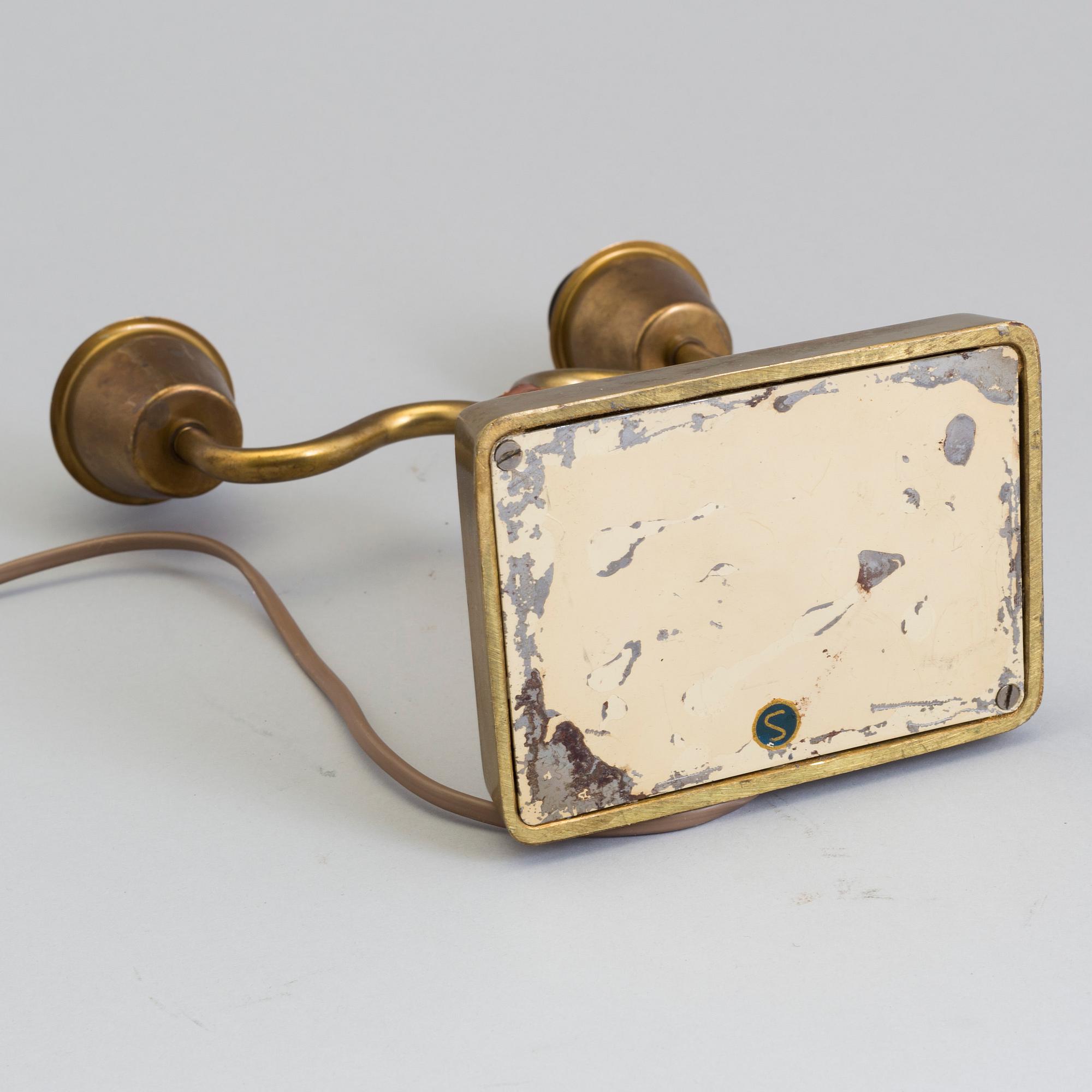 A 1940s Sonja Katzin brass table light from Asea.